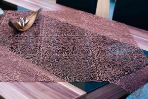Moderne Plauener Spitze Tischdecke Alexia